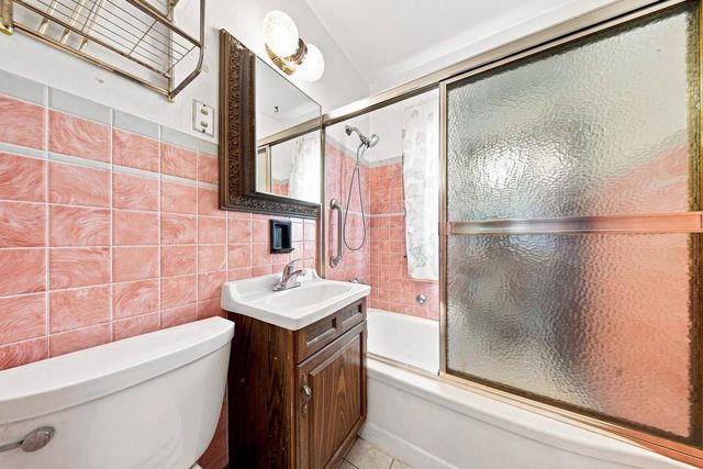3763 S 20th PLACE, Milwaukee, WI 53221