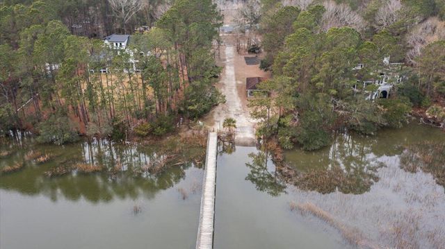 3582 Heathermoor Court, Mount Pleasant, SC 29466