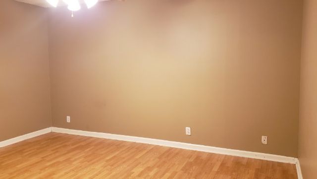 268 Golden Pond Ave, Oak Grove, KY 42262