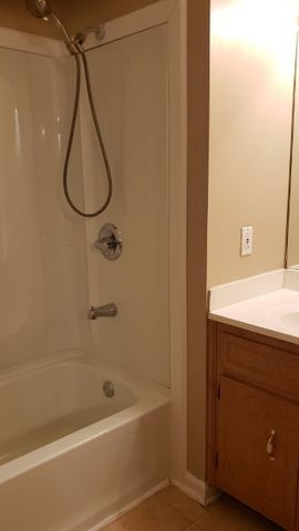 268 Golden Pond Ave, Oak Grove, KY 42262