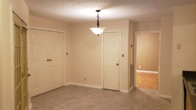 268 Golden Pond Ave, Oak Grove, KY 42262