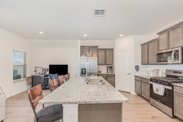 1607 Grand Villa Street, Princeton, TX 75407