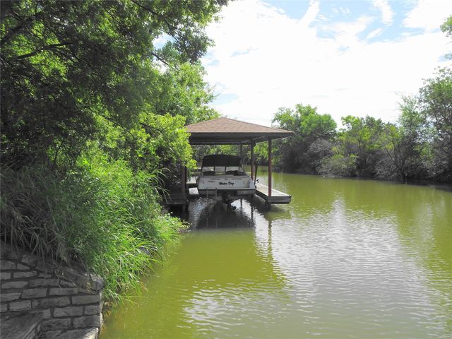 1009 Laguna Vista Court, Granbury, TX 76048