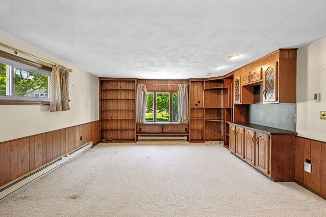 64 Amherst Rd, Beverly, MA 01915