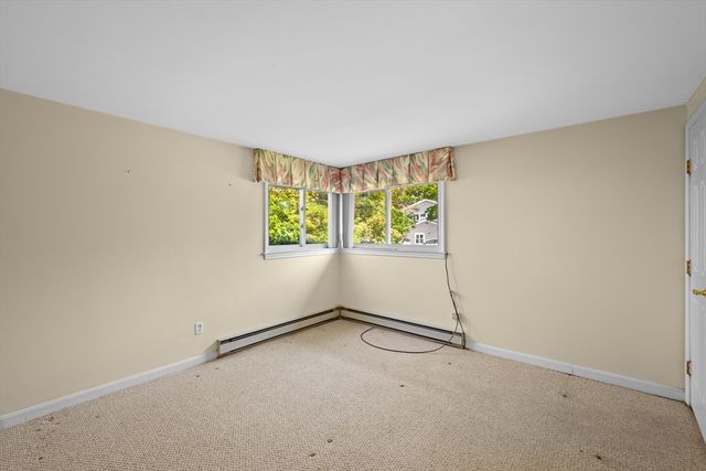 64 Amherst Rd, Beverly, MA 01915