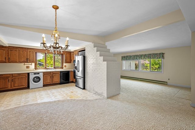 64 Amherst Rd, Beverly, MA 01915