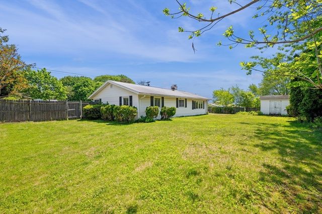 64 Amherst Rd, Beverly, MA 01915