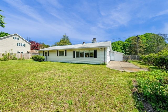 64 Amherst Rd, Beverly, MA 01915