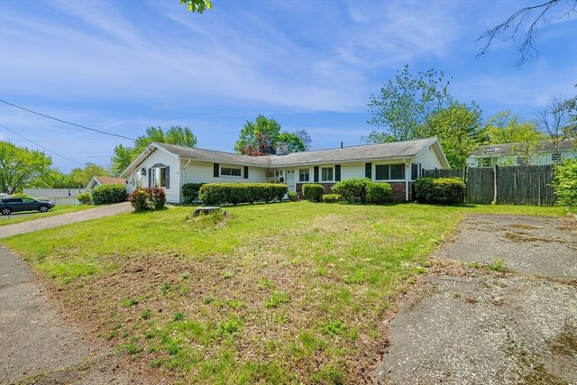 64 Amherst Rd, Beverly, MA 01915