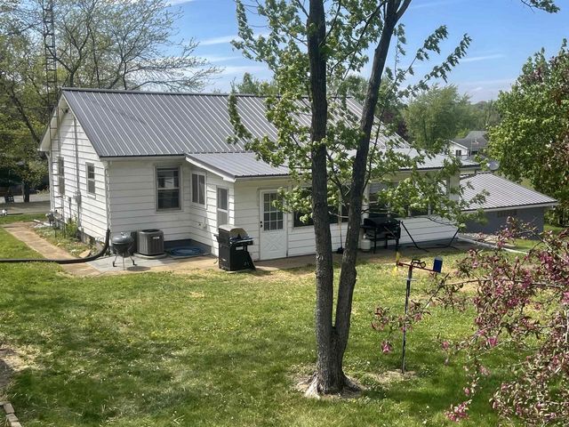 N5846 Dunning Road, Pardeeville, WI 53954