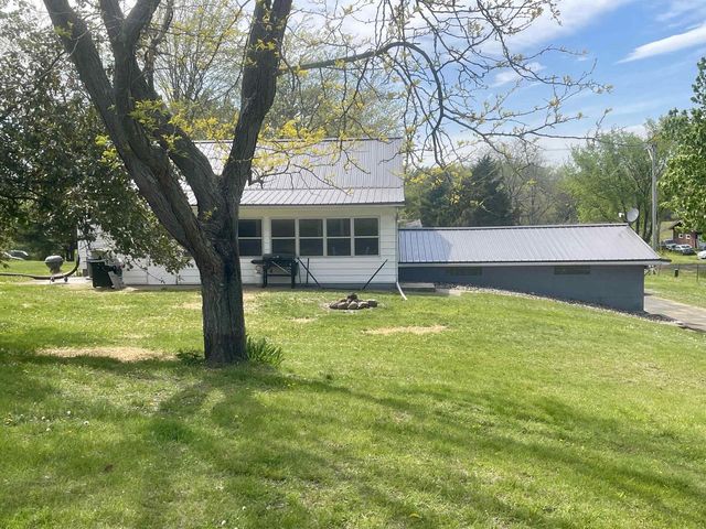 N5846 Dunning Road, Pardeeville, WI 53954