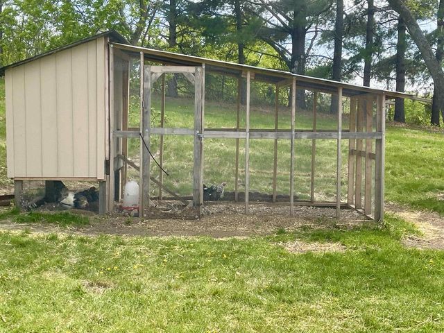 N5846 Dunning Road, Pardeeville, WI 53954