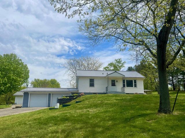 N5846 Dunning Road, Pardeeville, WI 53954