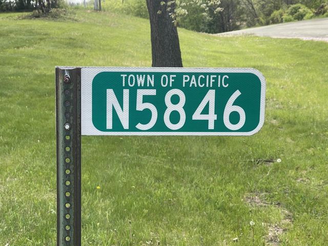 N5846 Dunning Road, Pardeeville, WI 53954