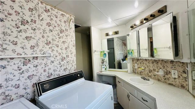 14352 beach 95, Westminster, CA 92683