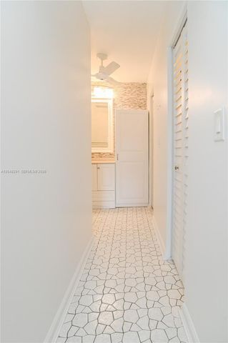 130 Cypress Club Dr 324, Pompano Beach, FL 33060