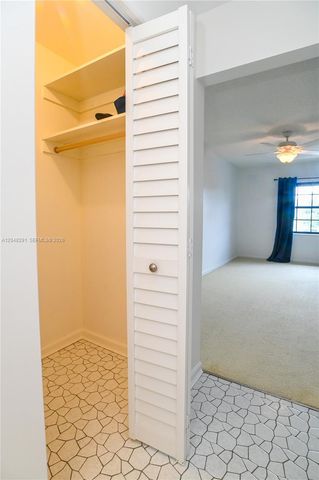 130 Cypress Club Dr 324, Pompano Beach, FL 33060