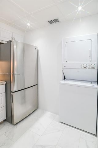 130 Cypress Club Dr 324, Pompano Beach, FL 33060