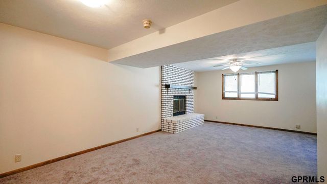 13106 S 24 Street, Bellevue, NE 68123