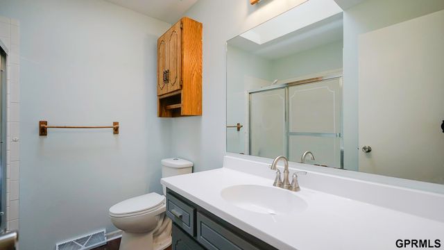 13106 S 24 Street, Bellevue, NE 68123