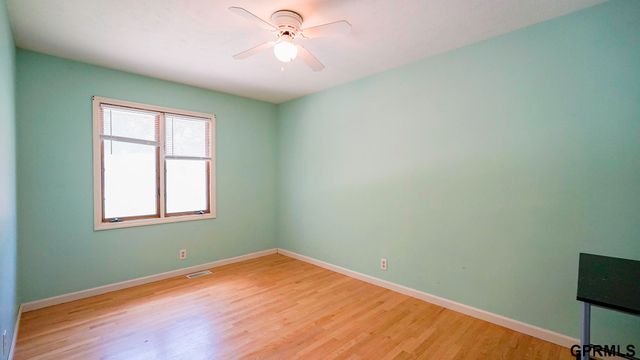 13106 S 24 Street, Bellevue, NE 68123