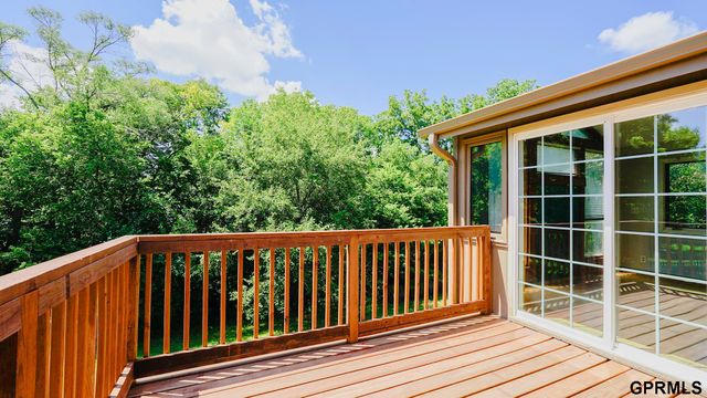 13106 S 24 Street, Bellevue, NE 68123