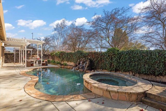 386 Cascades Court, Morgan Hill, CA 95037