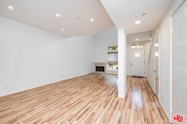 10629 Woodbridge Street 102, Toluca Lake, CA 91602