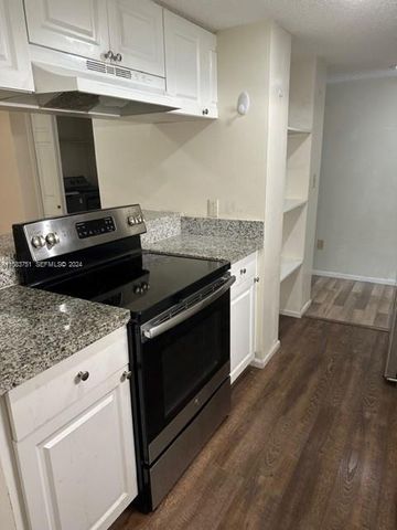 4421 W Mcnab Road 10, Pompano Beach, FL 33069