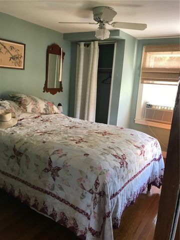 20 St. James Road, Narragansett, RI 02896