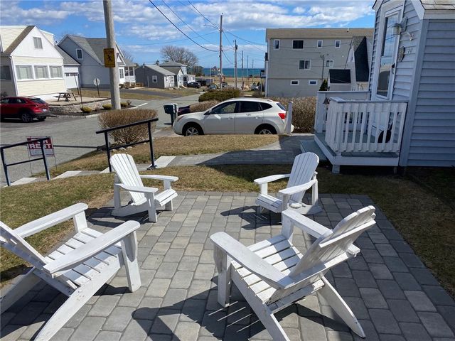 20 St. James Road, Narragansett, RI 02896