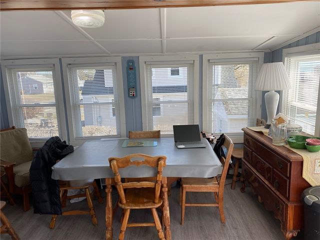 20 St. James Road, Narragansett, RI 02896