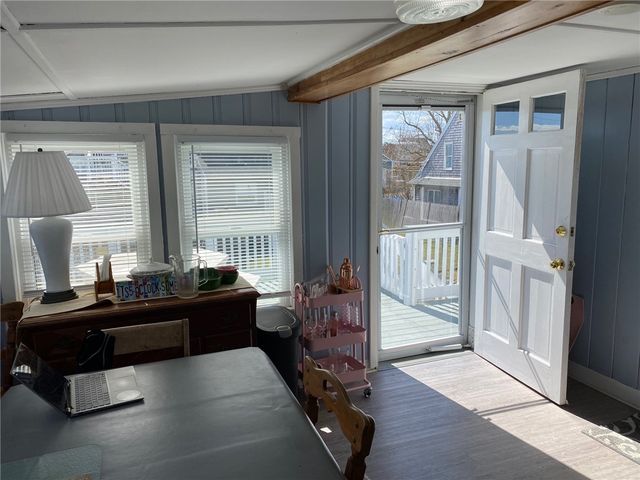 20 St. James Road, Narragansett, RI 02896