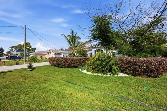 2081 SW Tropical Terrace, Port St. Lucie, Port St Lucie, FL 34953