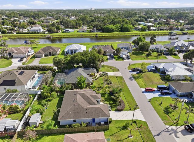 2081 SW Tropical Terrace, Port St. Lucie, Port St Lucie, FL 34953
