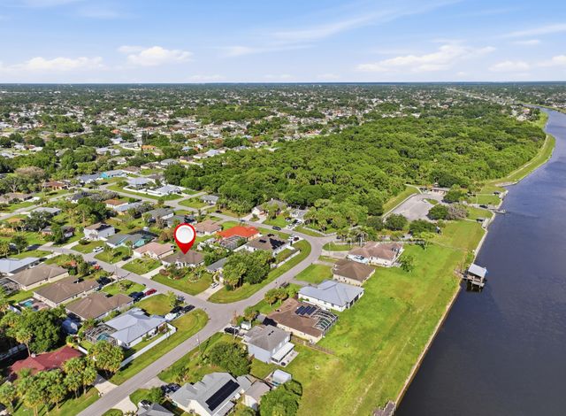 2081 SW Tropical Terrace, Port St. Lucie, Port St Lucie, FL 34953