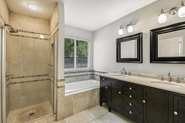 2111 Kimra LN, Cedar Park, TX 78613