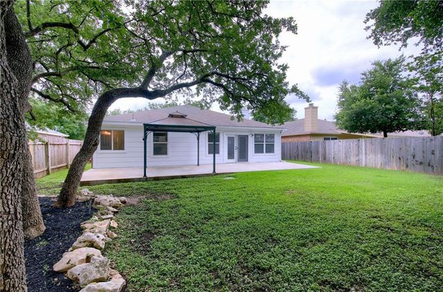 2111 Kimra LN, Cedar Park, TX 78613