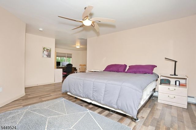 20 Linnea Pl, Ringwood Boro, NJ 07456