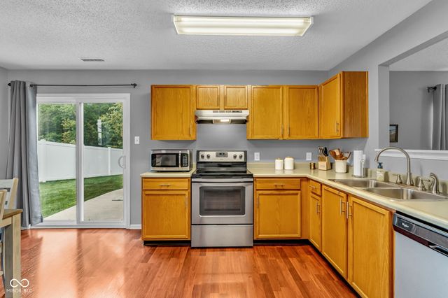 181 Creekside Drive, Danville, IN 46122