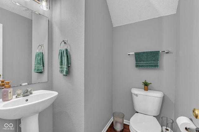 181 Creekside Drive, Danville, IN 46122