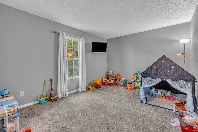 181 Creekside Drive, Danville, IN 46122