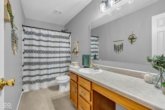 181 Creekside Drive, Danville, IN 46122