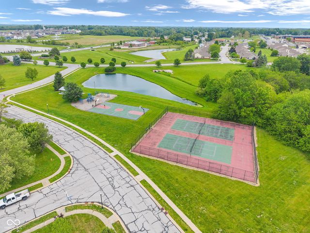 181 Creekside Drive, Danville, IN 46122