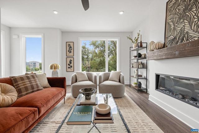 31 GOLF DR, Crozet, VA 22932