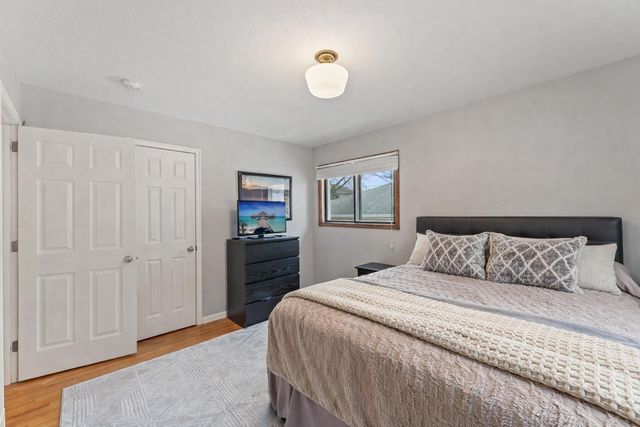 5725 Xerxes Avenue S, Minneapolis, MN 55410