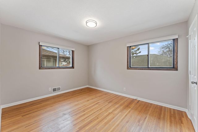 5725 Xerxes Avenue S, Minneapolis, MN 55410