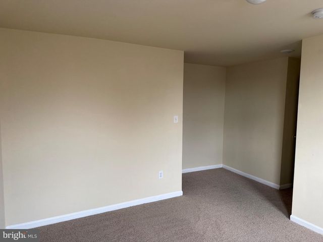 801 W 9TH ST, Wilmington, DE 19801