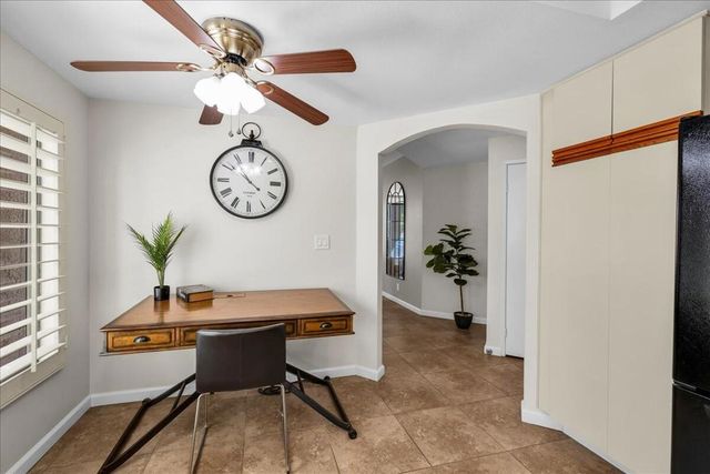 38517 Nasturtium Way, Palm Desert, CA 92211