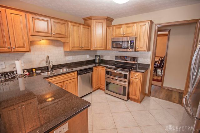 1250 Yankee Woods Drive, Washington Twp, OH 45458